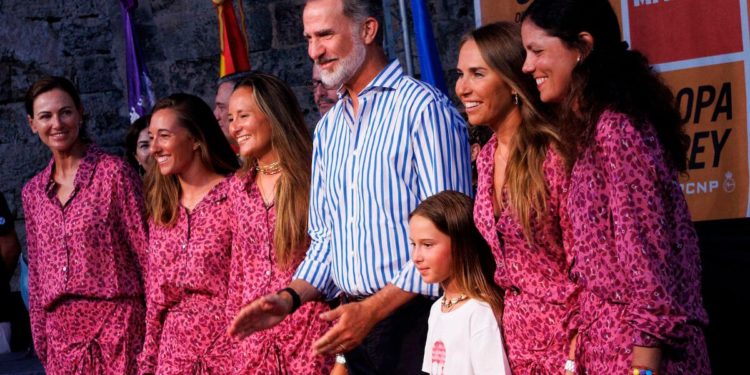 El proyecto femenino «Queremos hacer historia», Premio Nacional de Vela 2022