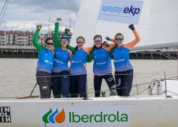 El equipo del Abra se impuso en la primera prueba de la Liga Iberdrola de vela 2026