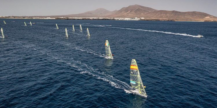 Regata Internacional de Lanzarote con las clases iQFoil, ILCA 6, ILCA 7, 49er y 49er FX en liza