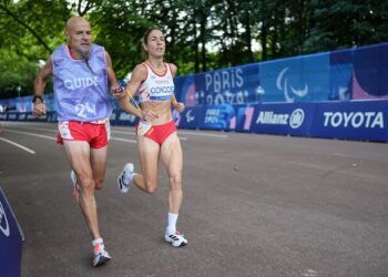 Las maratonianas paralímpicas Elena Congost y Carmen Paredes estarán en la Benidorm Half