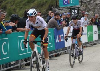 Eneritz Vadillo y Paula Blasi finalizaron tercera y cuarta del Tour del Porvenir tras un final épico