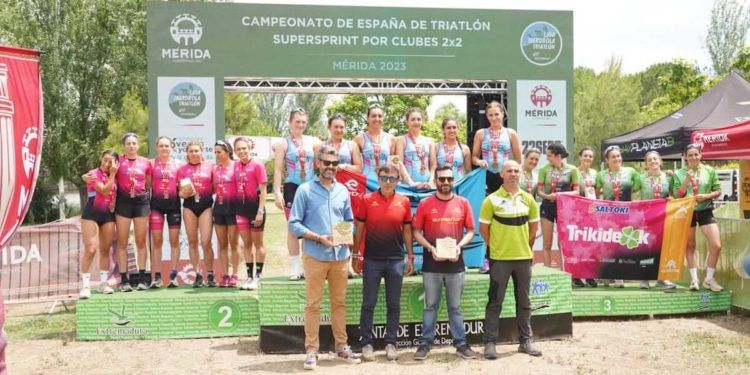 Náutico de Narón, campeón de España de triatlón supersprint por clubes 2×2
