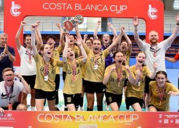 El Bloomsbury FC Club se adjudicó el título en la Costa Blanca Futsal Cup