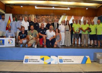 Iset Segura y Marcos Fernández, bronce en el Mundial junior de Nacra 17