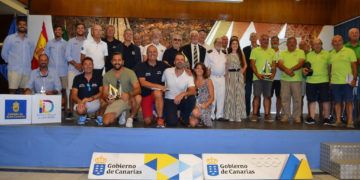 Iset Segura y Marcos Fernández, bronce en el Mundial junior de Nacra 17