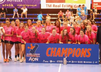 España busca las plazas olímpicas individuales y el podio en conjuntos en el Mundial de Valencia