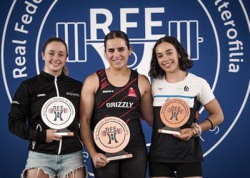 Garoa Martínez fijó las mejores marcas del campeonato de España de halterofilia en La Nucía