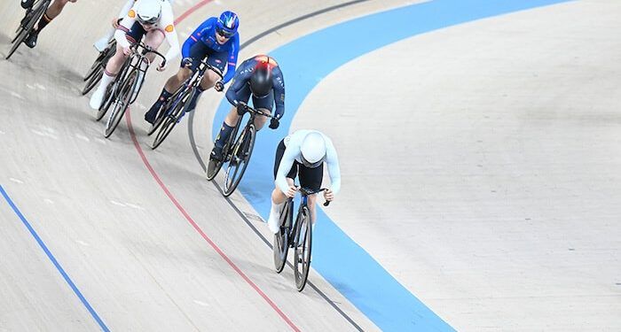 Helena Casas, quinta en keirin en el Europeo
