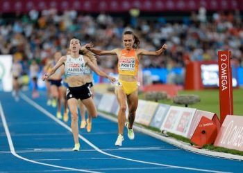 Idaira Prieto brilló en el 10.000 y firmó un cuarto puesto en el Europeo de Birmingham