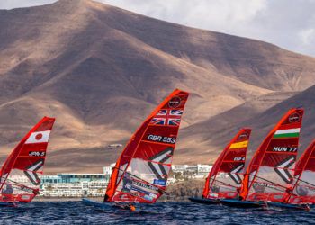 El viento del Norte desafía a la flota de la Lanzarote International Regatta