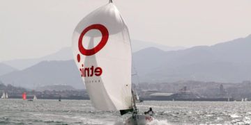 El ‘Etnia Barcelona’ remonta y gana en el Abra las J80 Sailing Finals