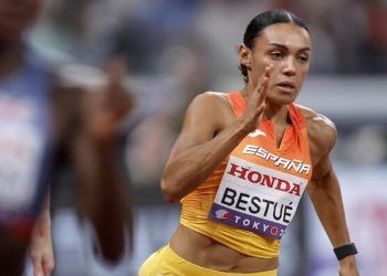 Jaël-Sakura Bestué accedió a las semifinales de los 200 metros en el Mundial de Tokio