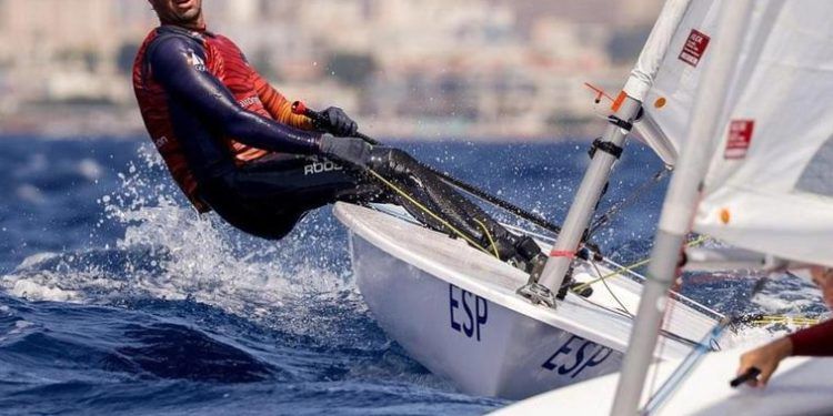 Joaquín Blanco cerró con victoria la Copa de España de ILCA 7 y una gran temporada