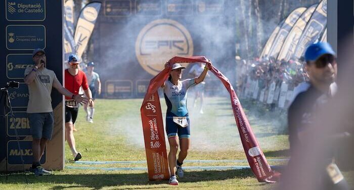 Judith Corachán se proclamó campeona de España de triatlón larga distancia 2025