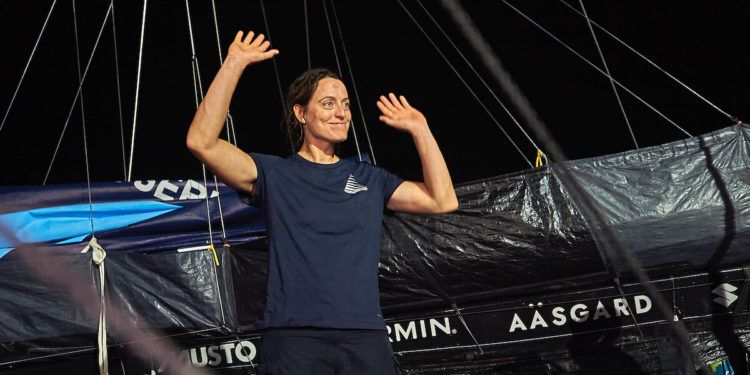Justine Mettraux terminó séptima en clase IMOCA 60 y primera mujer en la Route du Rhum-Destination Guadeloupe