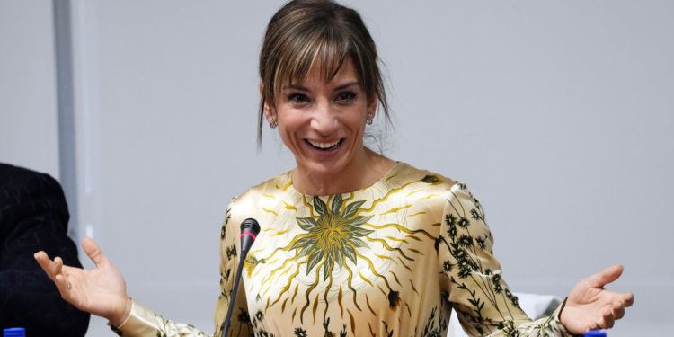 Sandra Sánchez recibe el homenaje del COE