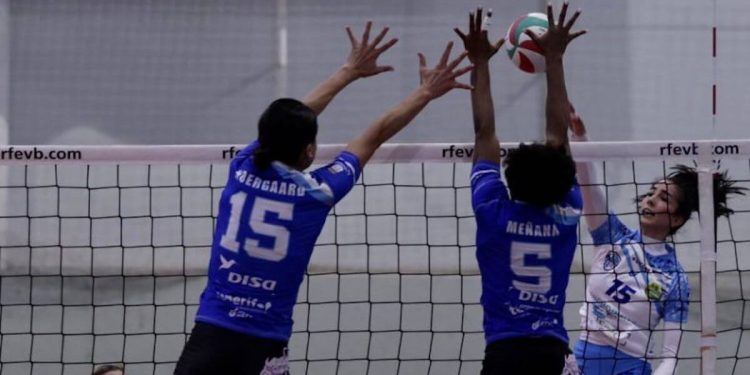 La Laguna y Menorca abren con victoria las semifinales de la Superliga