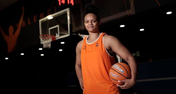Khaaila Hillsman: «Vamos con la mentalidad de ganar la Copa, no de jugar partidos»
