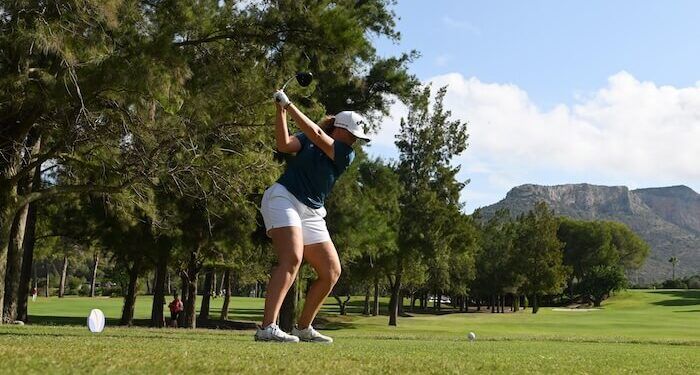 Kirsten Rudgeley, Sara Kouskova y Virginia Elena Carta lideran con -7 La Sella Open