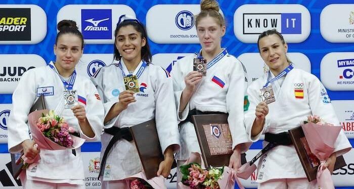 Laura Martínez y Ariane Toro lograron sendos bronces en el campeonato de Europa de Tiblisi