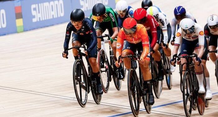 Leyre Almena dio forma a un buen debut en el Mundial Élite de pista de Shanghái