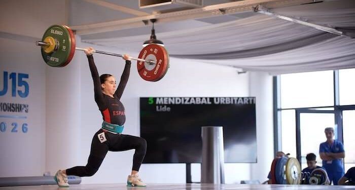 Lide Mendizábal se hizo con el bronce europeo en dos tiempos en 57 kilos sub’17 en Pristina