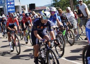 Lucía Ruiz exhibió su velocidad en la primera etapa del Tour del Porvenir