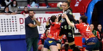 Málaga, Morvedre, Guardés, Elche, Granollers, Valladolid y Bera Bera se imponen en la jornada 21 de DHF