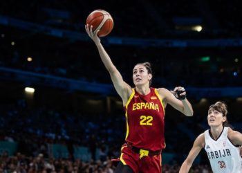 España hizo pleno ante Serbia en la primera fase y llega invicta a París