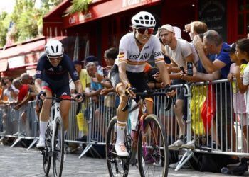 Mavi García pasó sexta por la meta de París y obtuvo un diploma olímpico