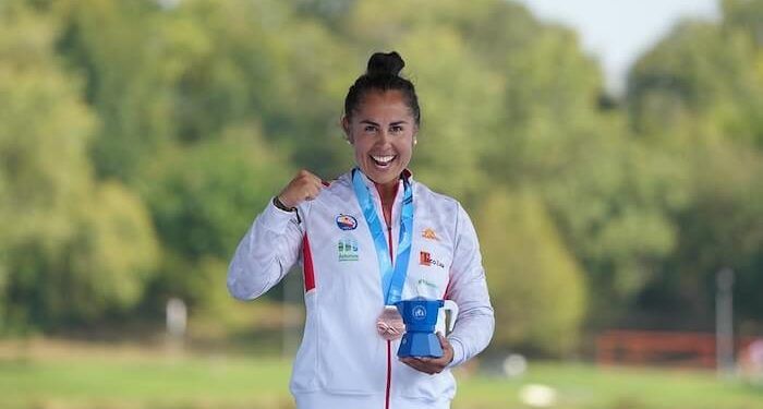 María Corbera, bronce mundial en C1 500