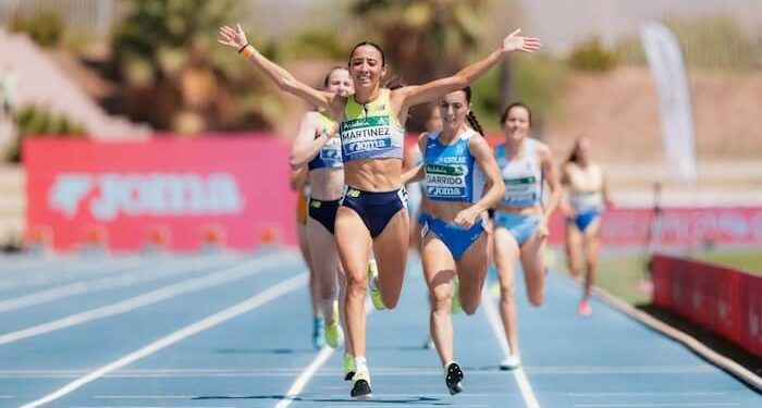 Marina Martínez se adjudicó su primer título de España en 1.500 tras una emocionante final