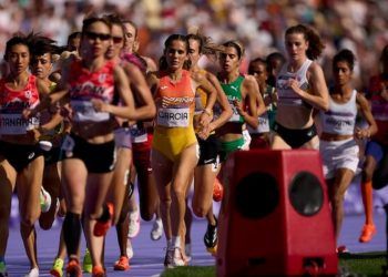 Ana Peleteiro se metió en la final de triple salto con una tentativa y buscará el oro este sábado