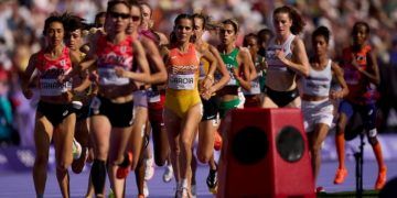 Ana Peleteiro se metió en la final de triple salto con una tentativa y buscará el oro este sábado