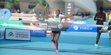 Megertu Alemu ganó el Maratón de Valencia 2024