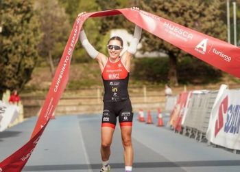 Marina Muñoz revalidó el título nacional de duatlón media distancia en Huesca