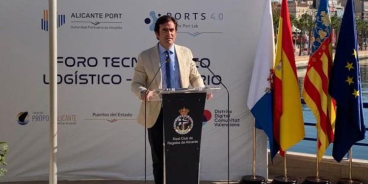 «El RCR Alicante debe tener presencia en los grandes eventos náuticos de España»