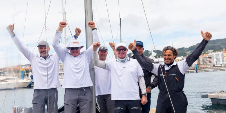 ‘Momo’ y ‘Dix Aôut’, campeones del Xacobeo 6mR Worlds