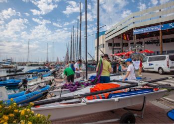 El Mundial de 29er arranca en El Balís con 245 participantes de 26 países y 4 continentes