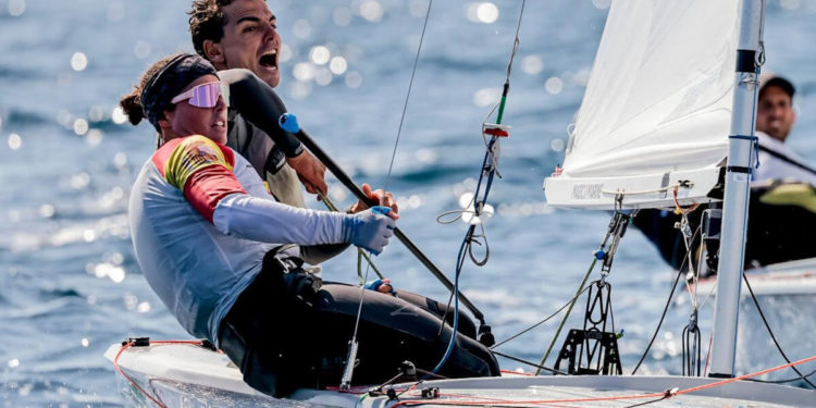 Nora Brugman y Jordi Xammar, subcampeones del mundo de 470
