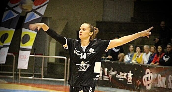 Nagore Sáenz, cuarto refuerzo del Grupo Usa Handbol Mislata para el debú el DH oro