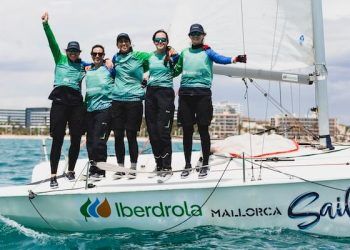 El Natulim Sailing Team logró la victoria en la Liga Iberdrola en la prueba del CN Arenal