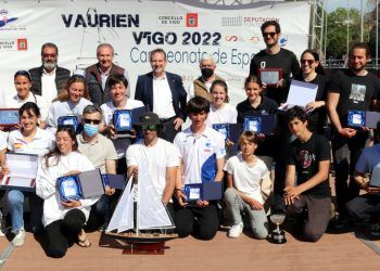 Tone Pérez y Laura Llópiz, campeones de España de Vaurien