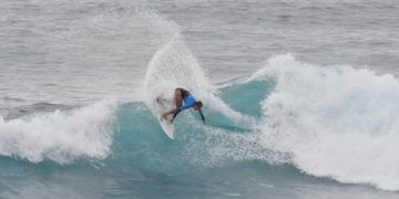 La ola de Punta Blanca corona a Nadia Erostarbe