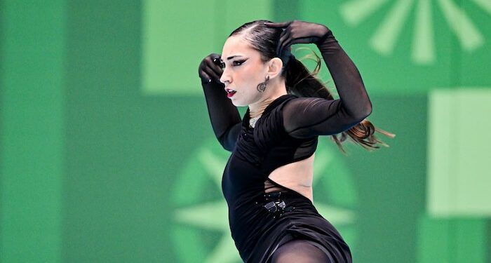 Natalia Baldizzone se proclamó subcampeona del mundo de solo danza sénior en Asunción