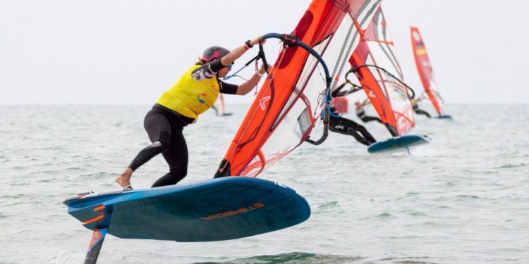 Nicole Van der Velden y Antonio Medina, a la final del International iQFOil Games Cádiz