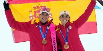 Ana Alonso y Oriol Cardona, bronce en relevo mixto de esquí de montaña en los Juegos de Invierno