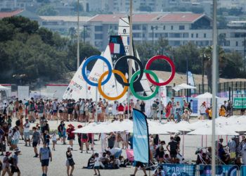 Botín y Trittel, octavos en la general en un día sin apenas viento en Marsella