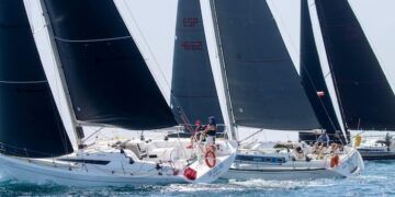 La flota Offshore ORC A2 del Trofeo SM La Reina parte de Valencia rumbo a Ibiza