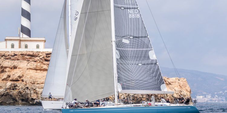 Zarpó la regata de altura de la PalmaVela con buen viento hasta Dragonera